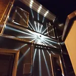 Retroscena In Centro 시비타노바 마르셰