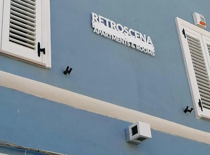 Retroscena In Centro 西维尔诺瓦·马尔凯